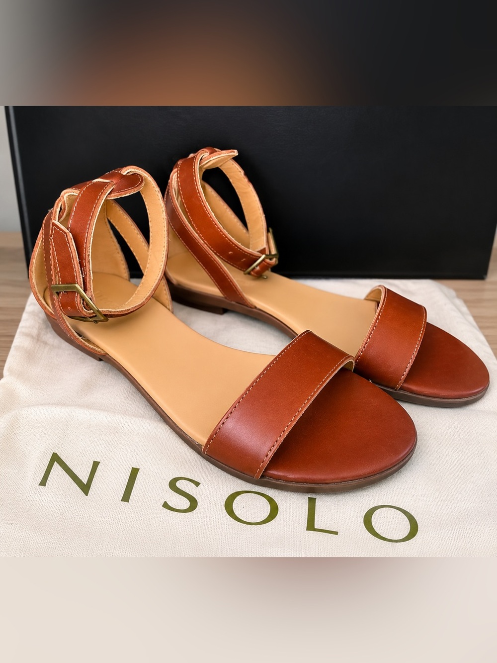 NISOLO Brandy Ankle Strap Sandals Serena Leather flats Women’s EU 36 / US size 6